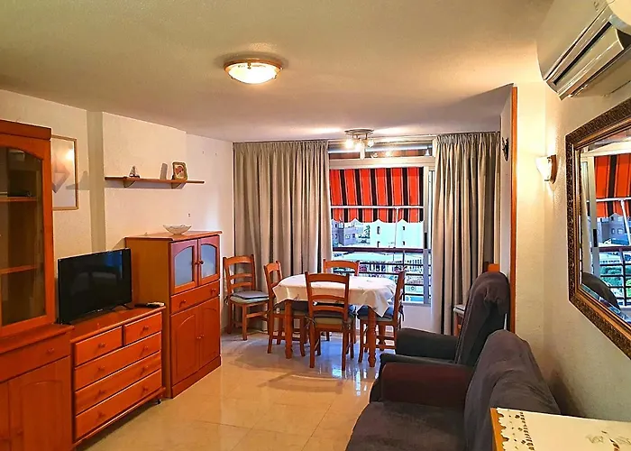 Apartamento Piso De Un En Levante Solo 300m De Playa